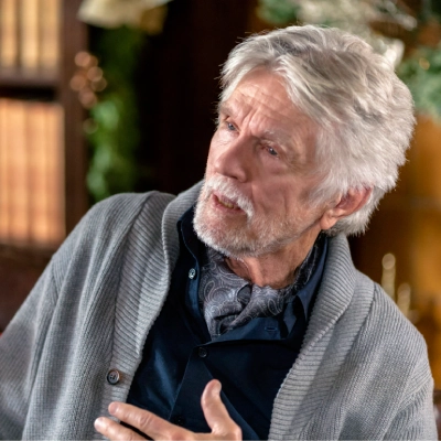 tom_skerritt-journey_back_to_christmas